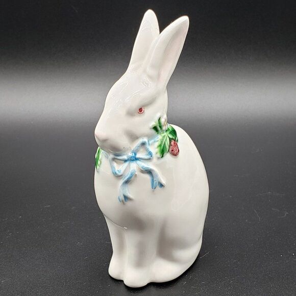 Haldon Group 1987 Hand Painted Porcelain White Blue Strawberry Bunny Figurine - Picture 13 of 13
